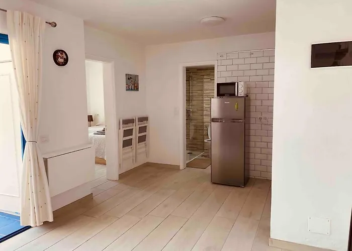 Apartment Luna -modern One Bedroom In Puerto Del Carmen Tias