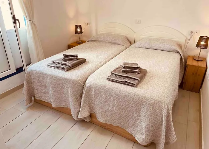 Luna -modern One Bedroom In Puerto Del Carmen Tias