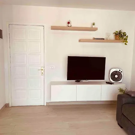 Luna -modern One Bedroom In Puerto Del Carmen Apartment