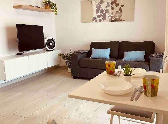 Luna -modern One Bedroom In Puerto Del Carmen 티아즈